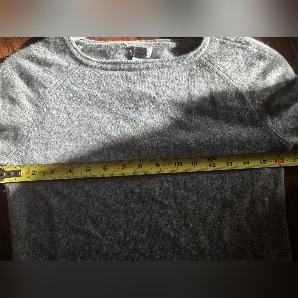 Halogen Wool Cashmere Blend Gray Women's Round Hem Sweater - Picture 6 of 7